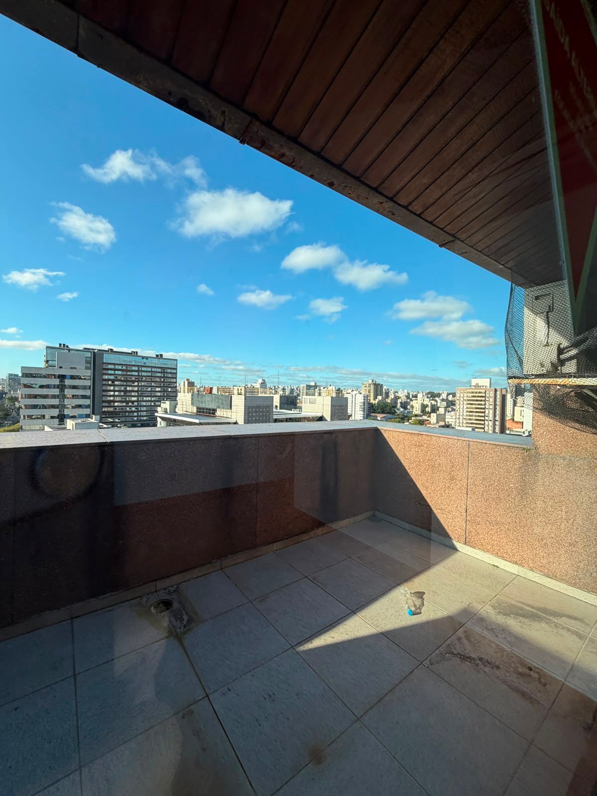 🏢✨ SALA COMERCIAL DUPLEX COM TERRAÇO E VISTA PARA O GUAÍBA! 🌅 — foto 4