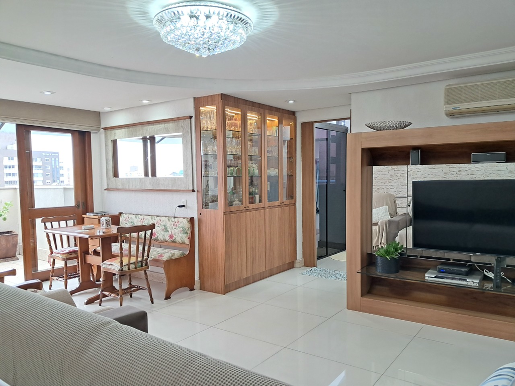 Cobertura, 3 quartos, 251 m² - Foto 6