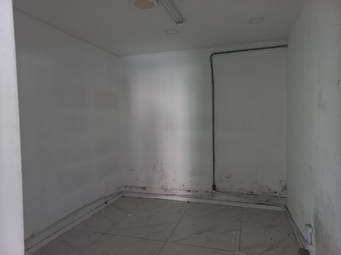 Depósito-Galpão-Armazém para alugar com 3 quartos, 1549m² - Foto 7