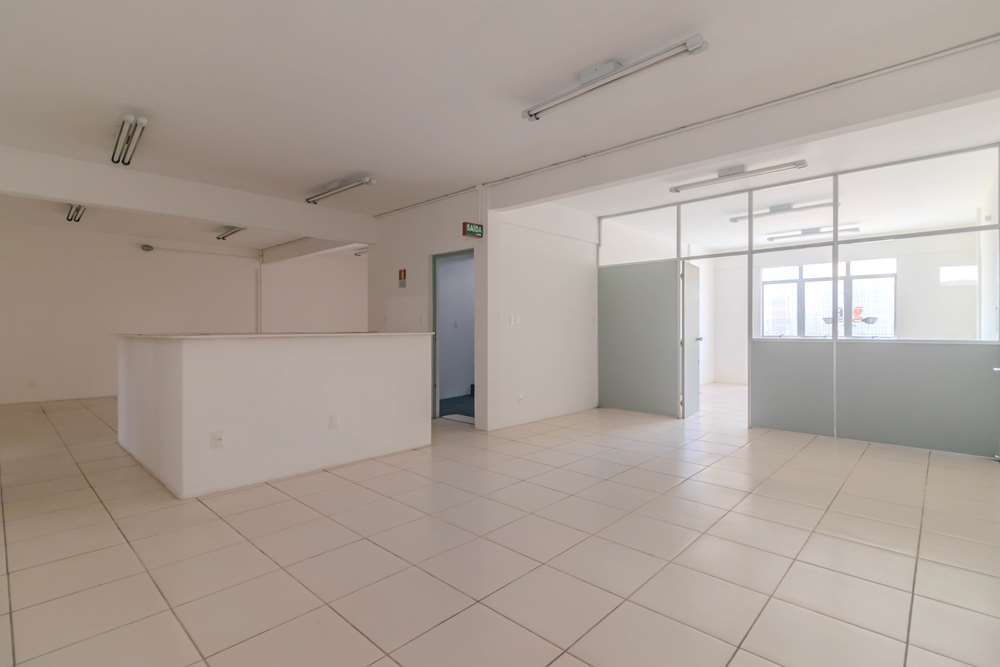 Depósito-Galpão-Armazém à venda, 718m² - Foto 2