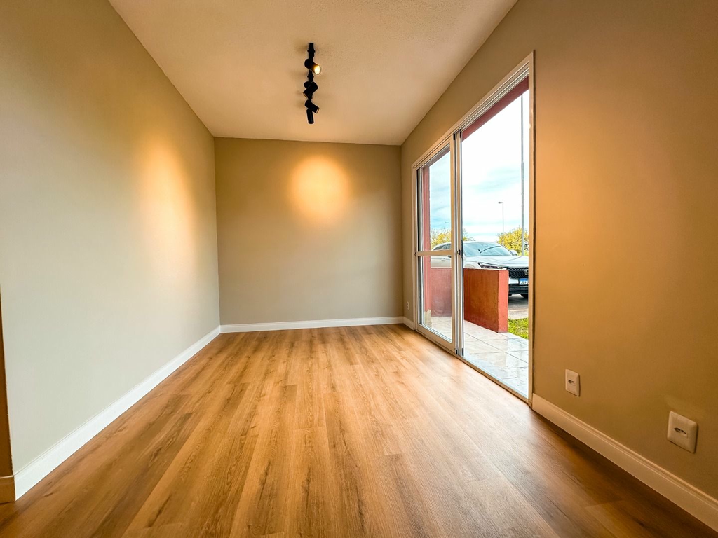 Apartamento à venda com 1 quarto, 50m² - Foto 4
