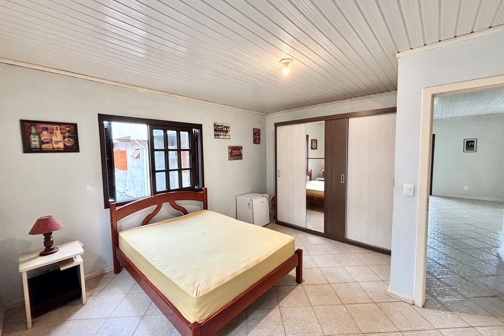 Casa, 4 quartos, 229 m² - Foto 8