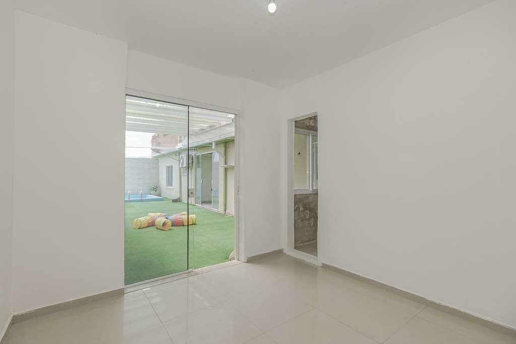 Casa, 3 quartos, 249 m² - Foto 38
