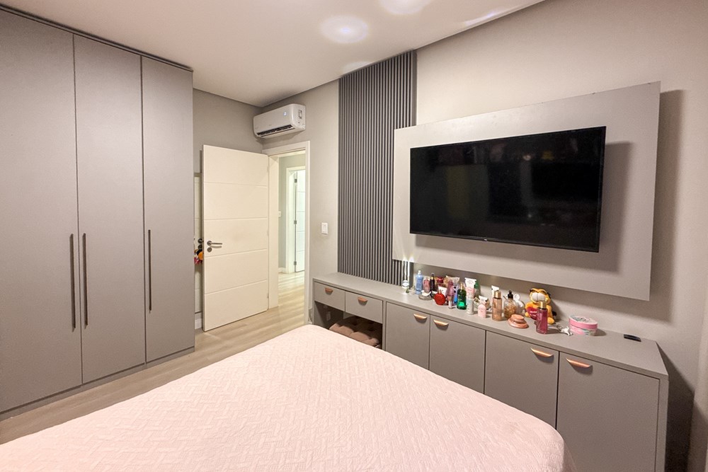 Casa, 3 quartos, 207 m² - Foto 2