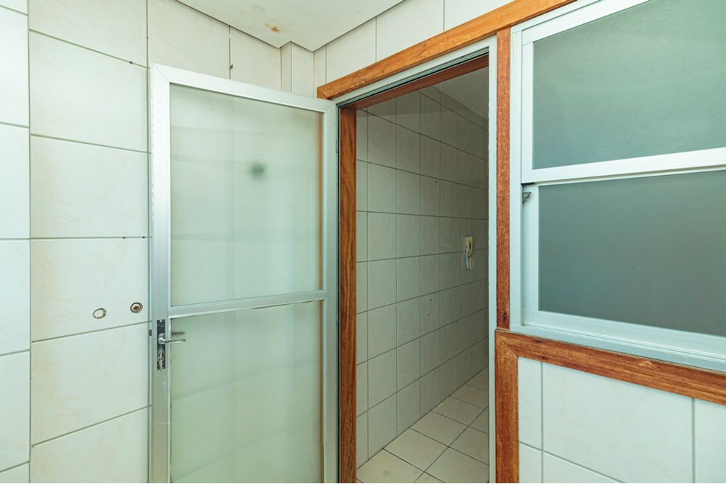 Apartamento à venda com 2 quartos, 61m² - Foto 10