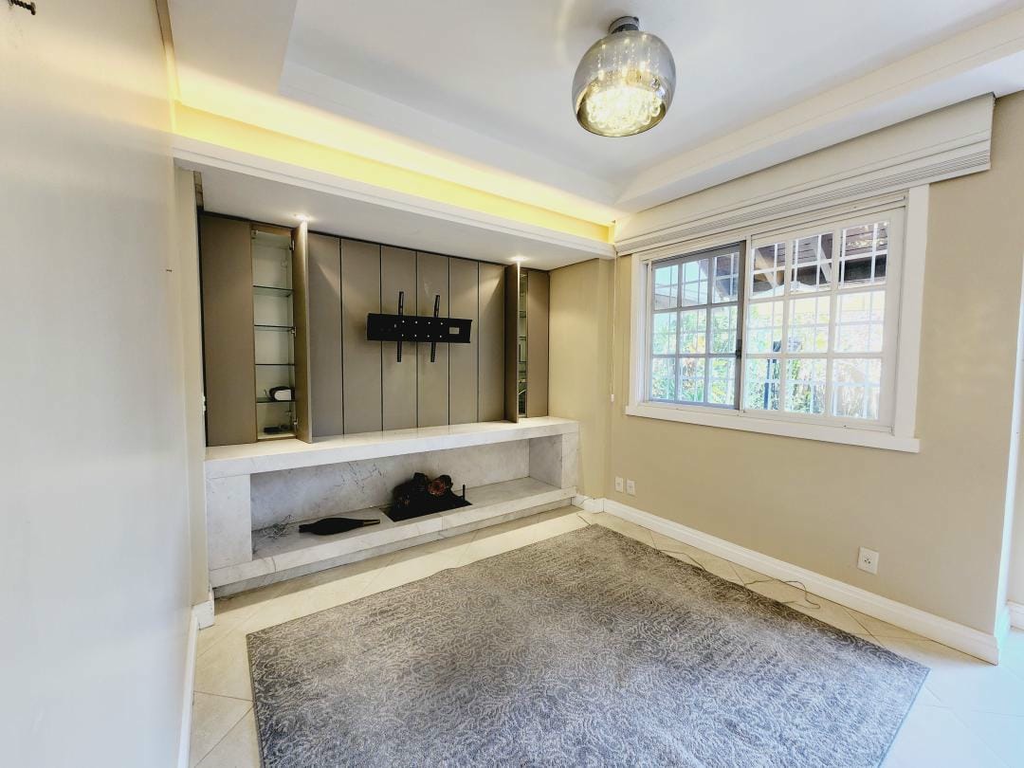 Casa, 4 quartos, 285 m² - Foto 35