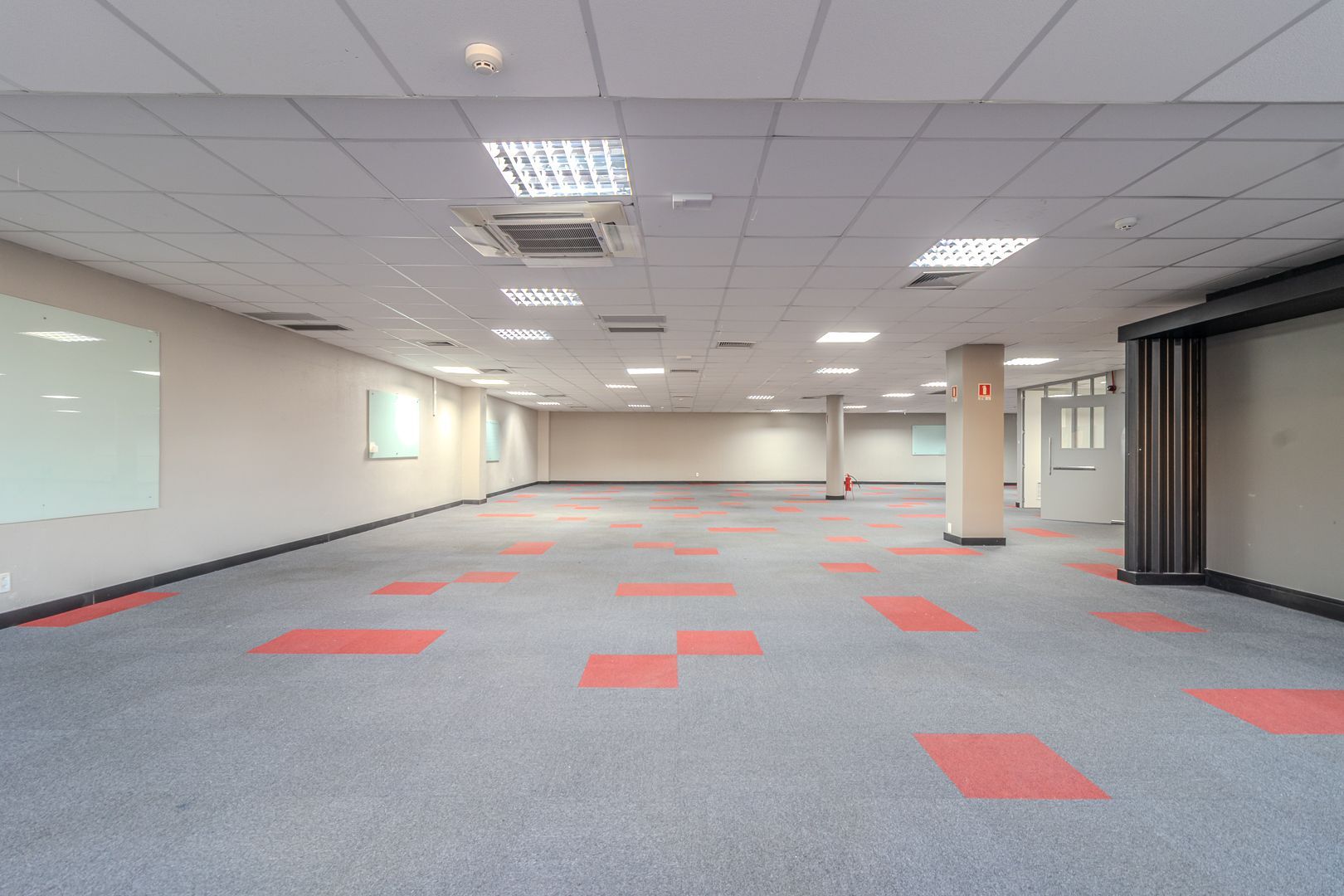 Prédio Inteiro para alugar com 4 quartos, 3451m² - Foto 58