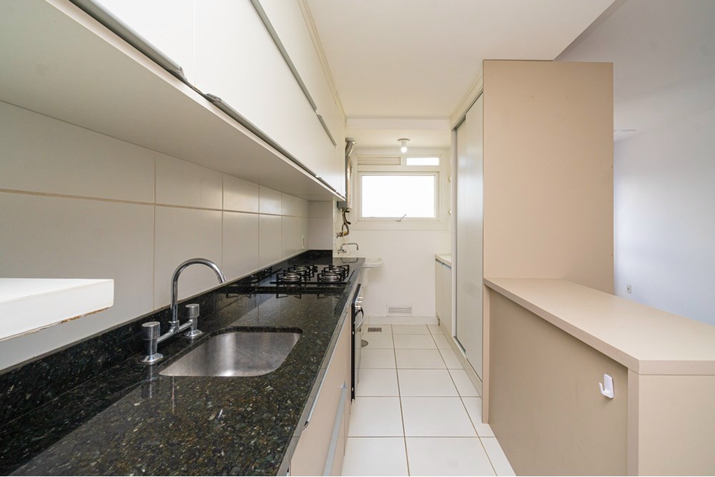 Apartamento à venda com 2 quartos, 67m² - Foto 5