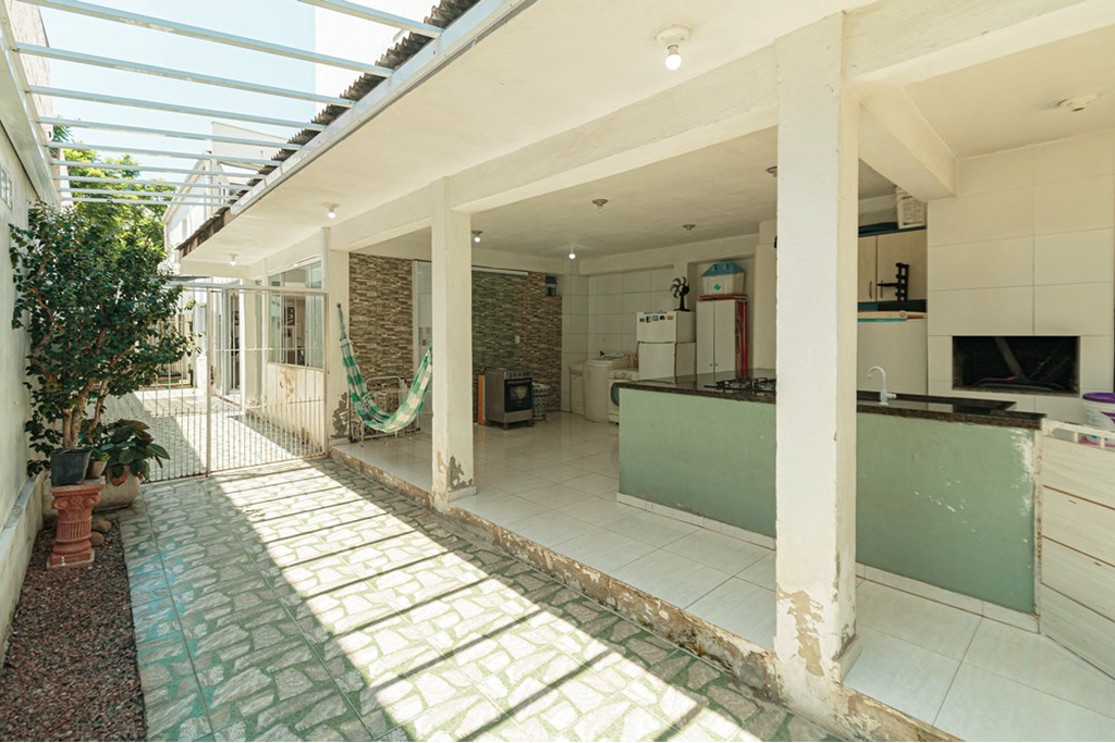 Casa à venda com 3 quartos, 178m² - Foto 10