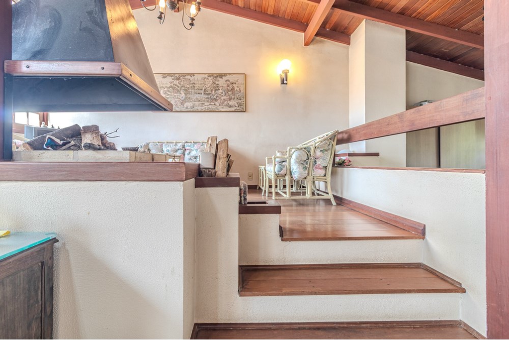 Casa, 3 quartos, 361 m² - Foto 1