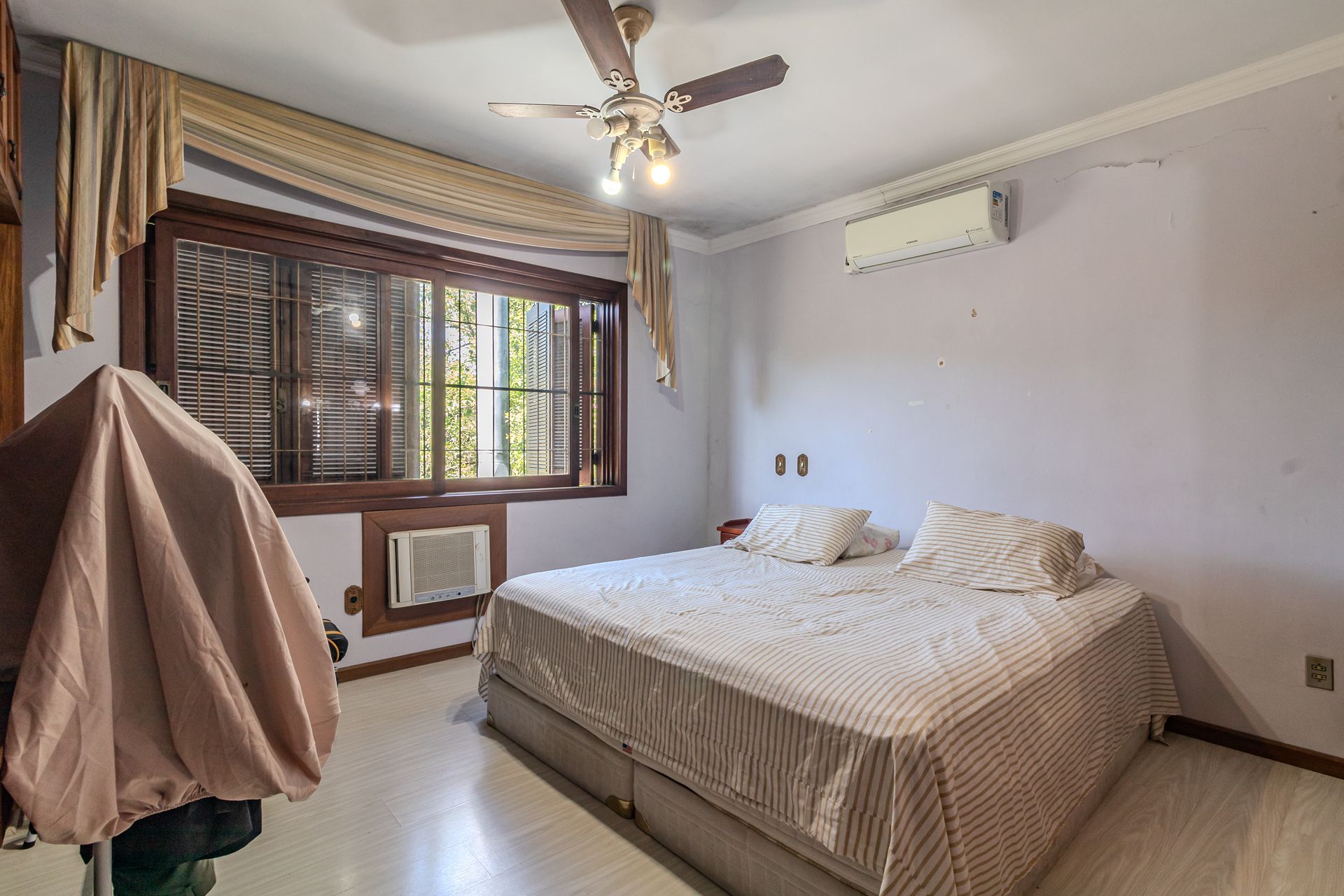 Casa, 4 quartos, 241 m² - Foto 53