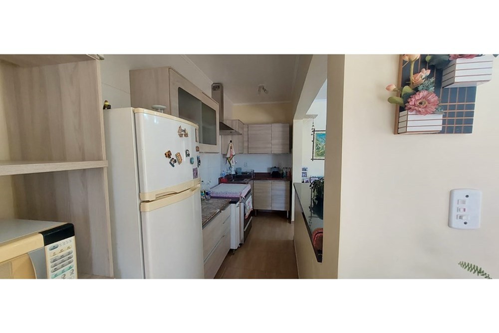 Casa à venda com 2 quartos, 79m² - Foto 17
