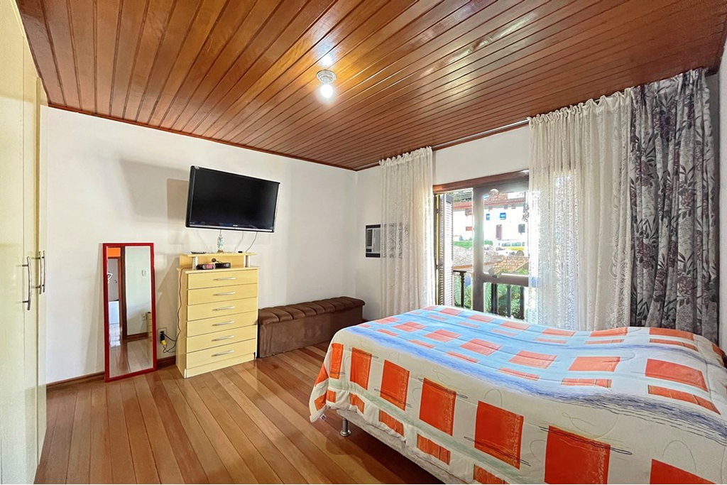 Casa à venda com 4 quartos, 205m² - Foto 21