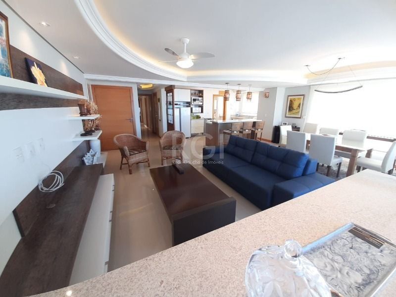 Apartamento à venda com 4 quartos, 190m² - Foto 3