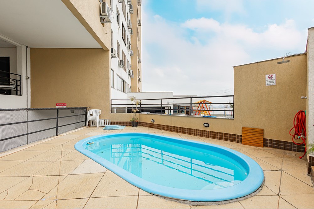 Apartamento à venda com 2 quartos, 64m² - Foto 14