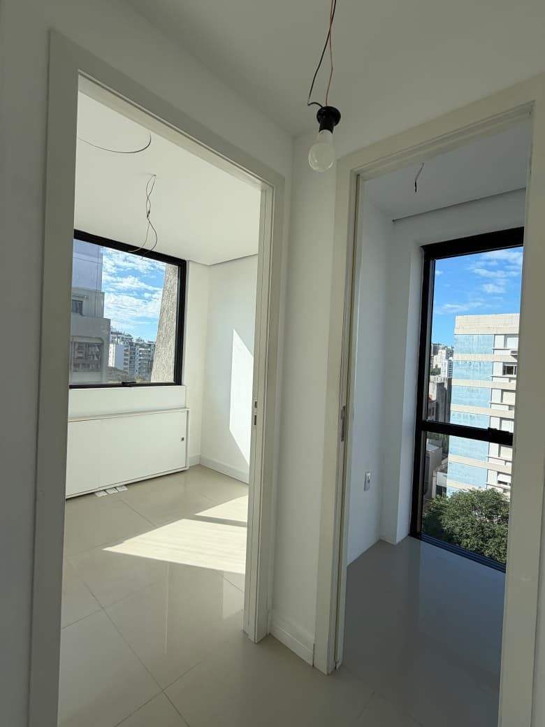 🏢✨ EXCELENTE CONJUNTO COMERCIAL EM LOCALIZAÇÃO NOBRE! ✨💼 — foto 4