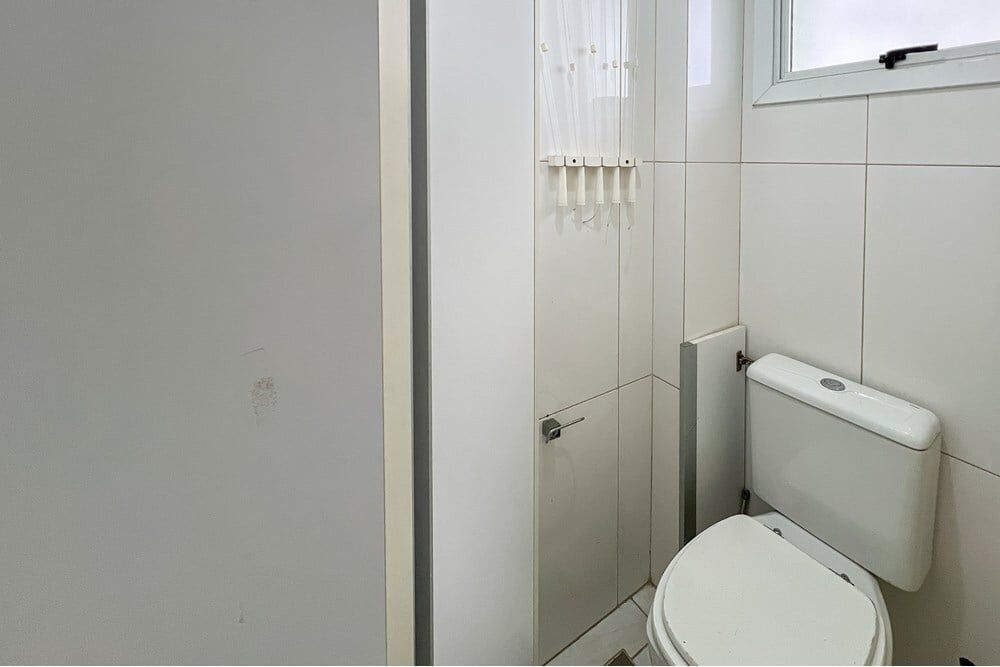 Apartamento à venda com 3 quartos, 145m² - Foto 3