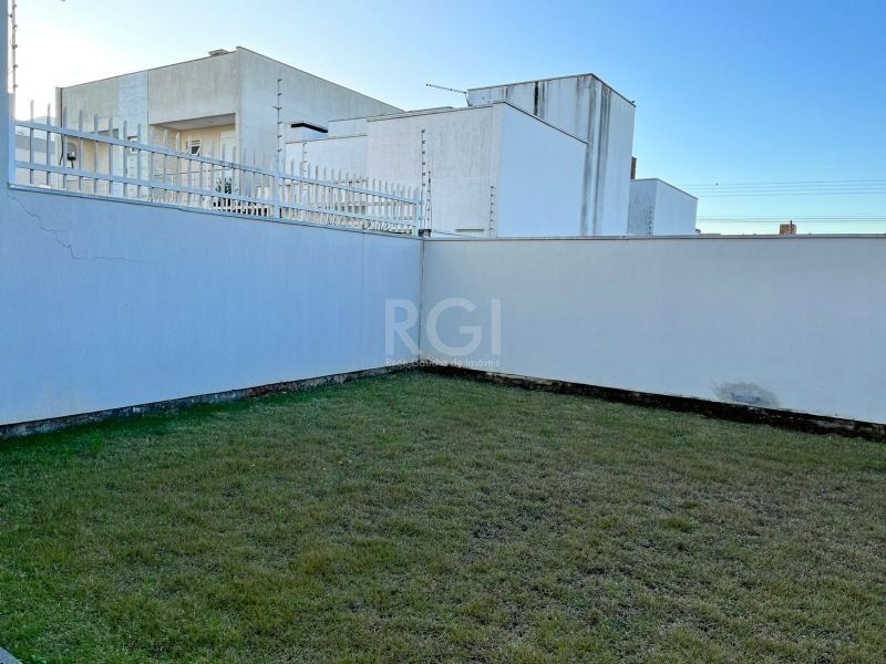 Casa à venda com 3 quartos, 130m² - Foto 14