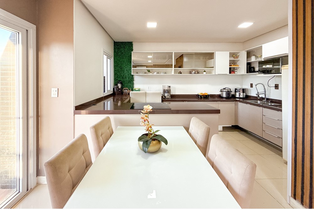 Casa à venda com 3 quartos, 94m² - Foto 37