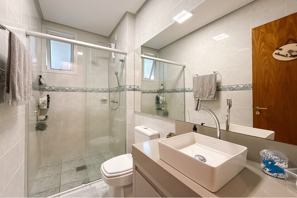 Apartamento à venda com 3 quartos, 110m² - Foto 9