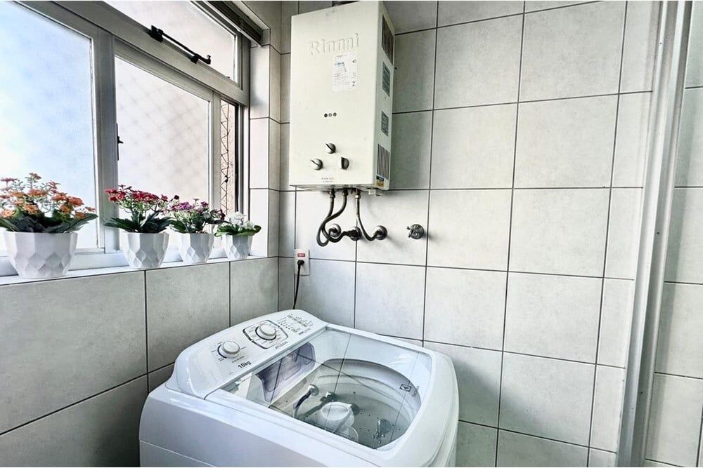 Apartamento à venda com 3 quartos, 77m² - Foto 11