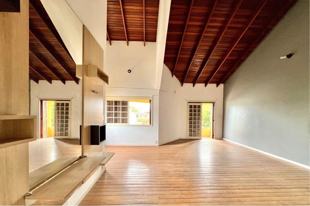 Casa à venda com 2 quartos, 201m² - Foto 5