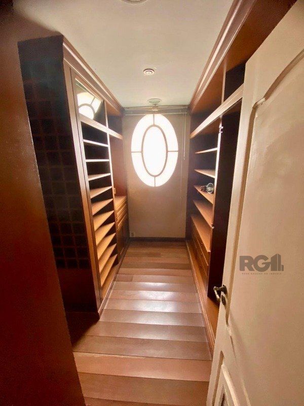 Casa para alugar com 5 quartos, 721m² - Foto 29