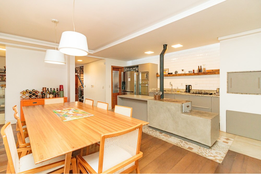 Casa à venda com 4 quartos, 310m² - Foto 31