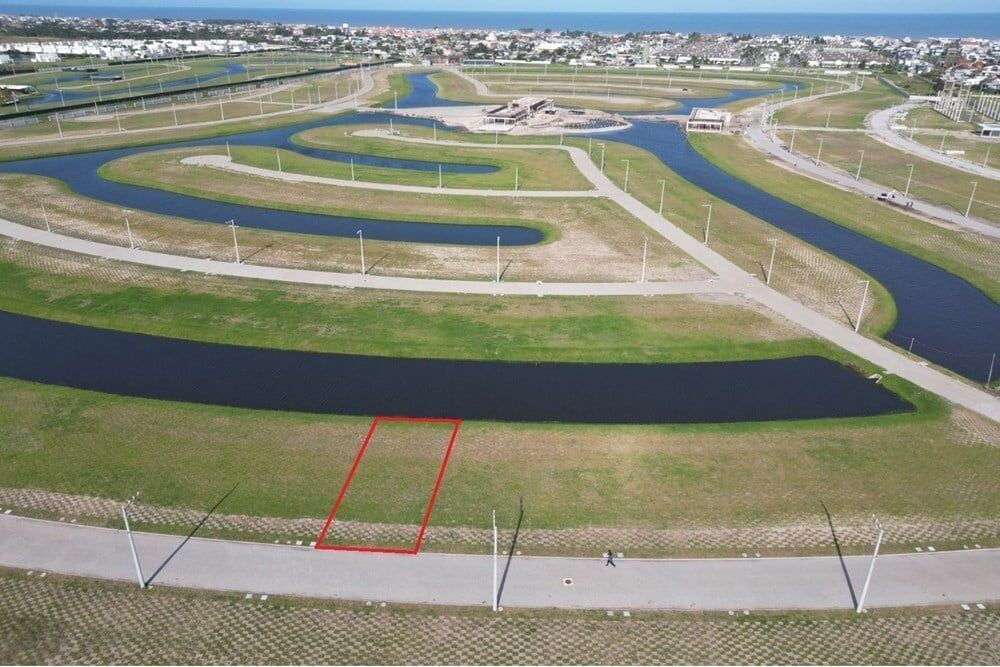 Terreno à venda, 310m² - Foto 1