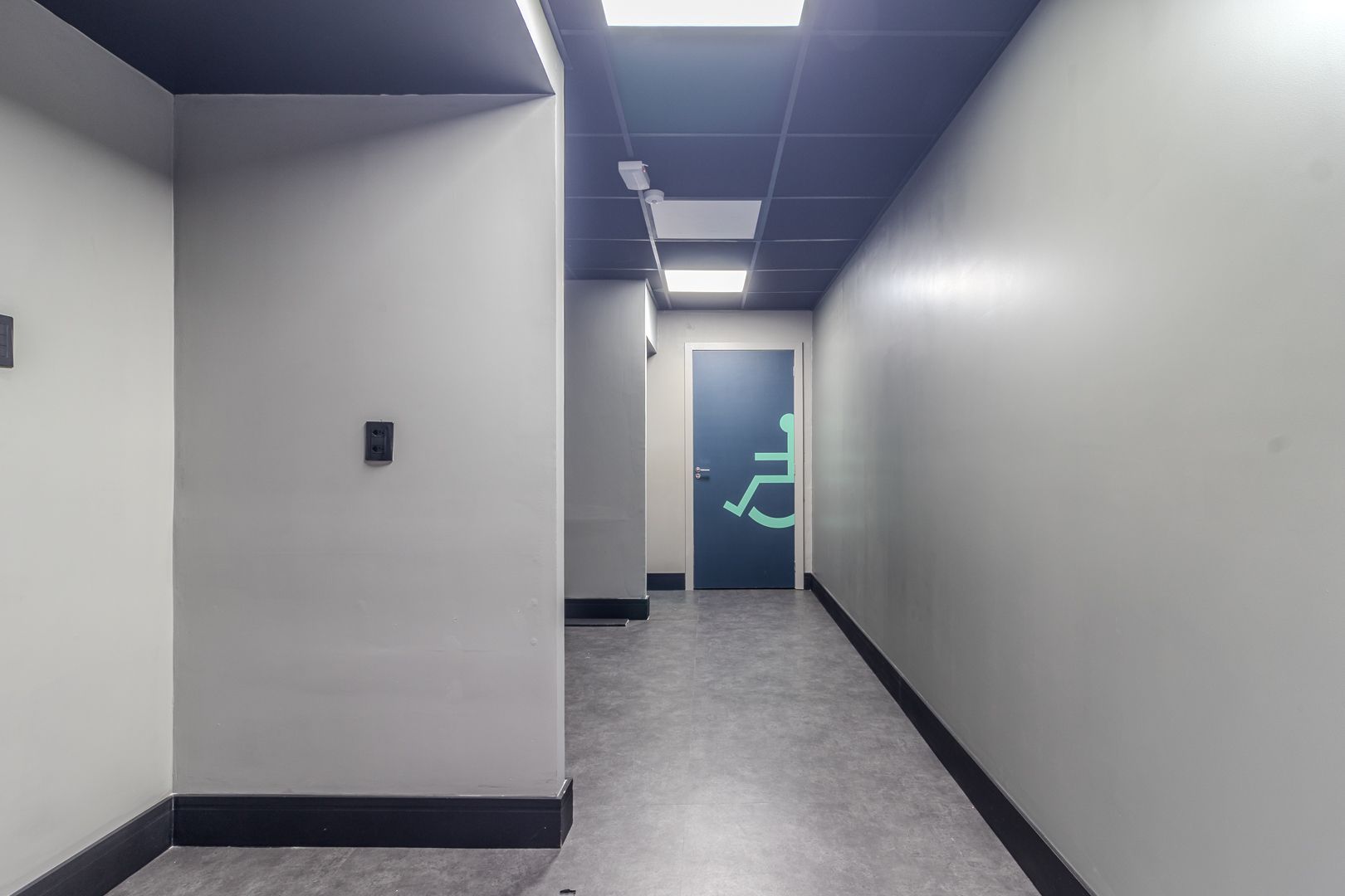 Prédio Inteiro para alugar com 4 quartos, 3451m² - Foto 39