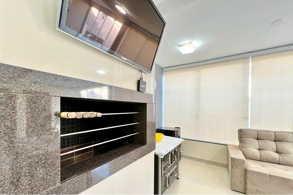 Casa à venda com 2 quartos, 101m² - Foto 3