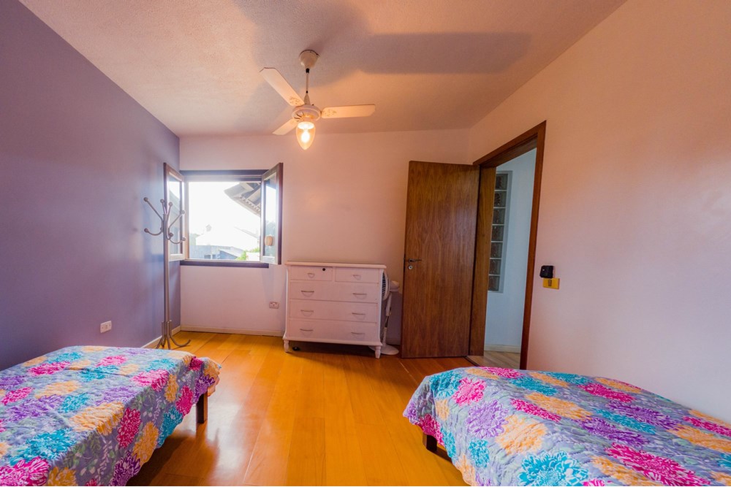 Casa à venda com 4 quartos, 397m² - Foto 6