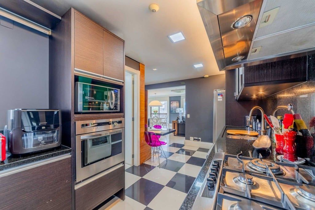 Apartamento à venda com 3 quartos, 162m² - Foto 15