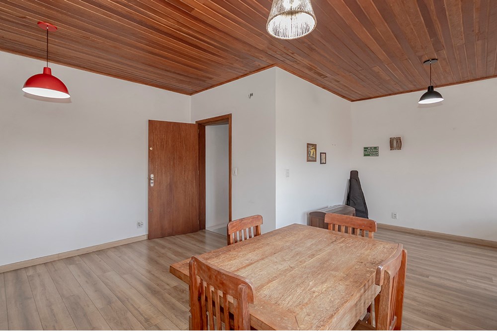 Casa à venda com 4 quartos, 197m² - Foto 13