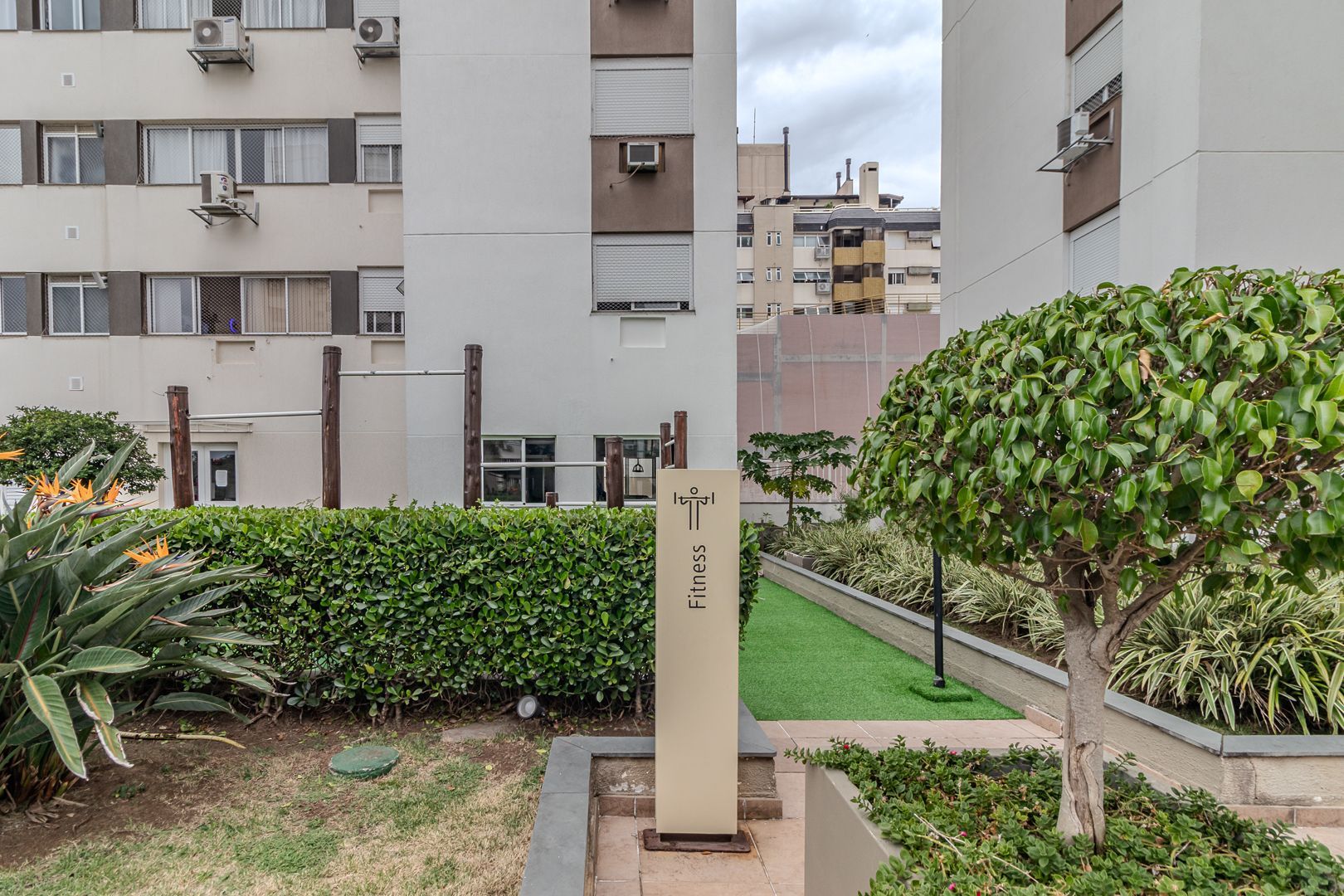 Apartamento para alugar com 3 quartos, 68m² - Foto 47