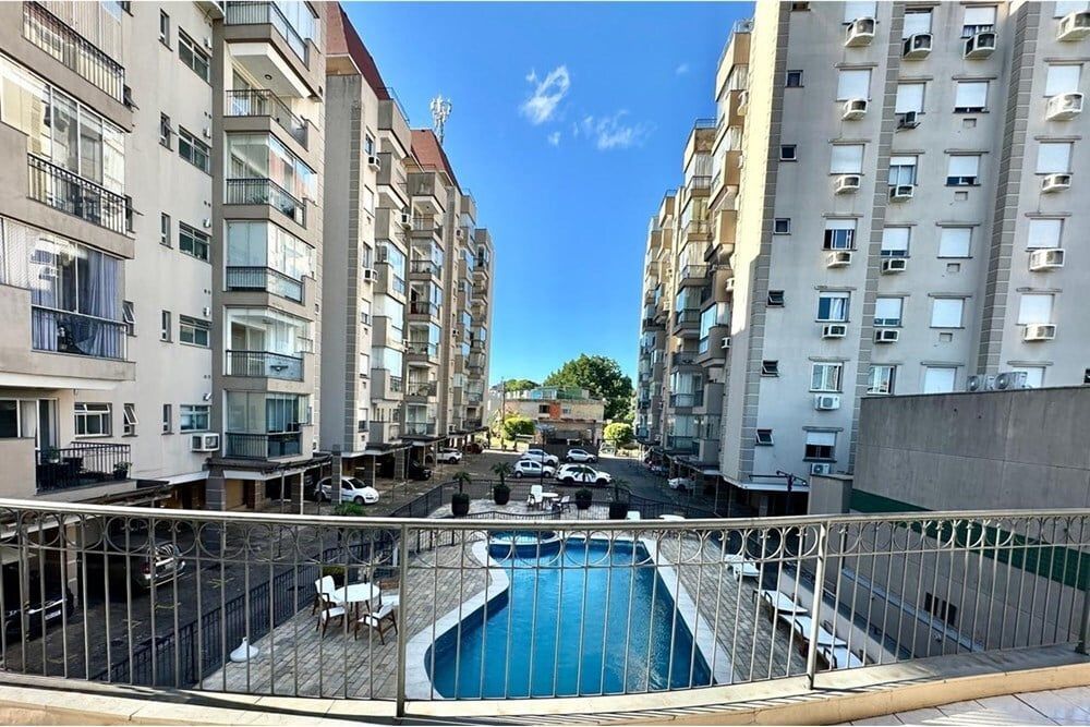 Apartamento à venda com 3 quartos, 77m² - Foto 3