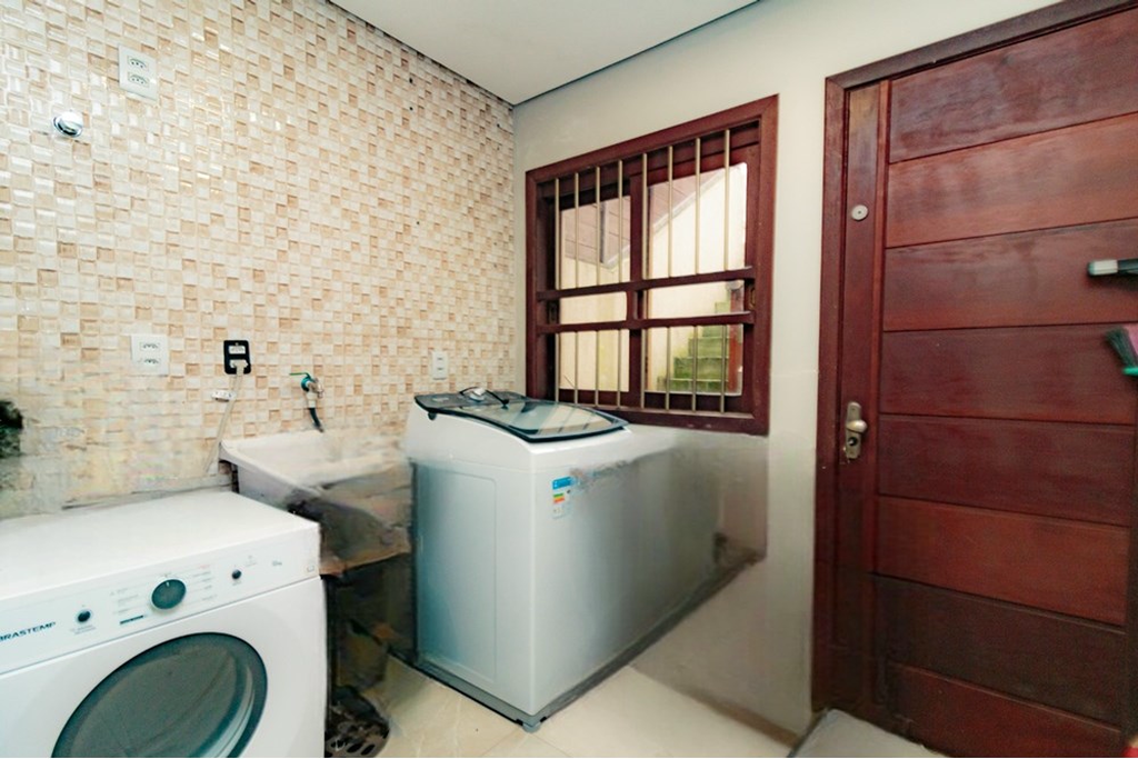 Casa à venda com 3 quartos, 236m² - Foto 22