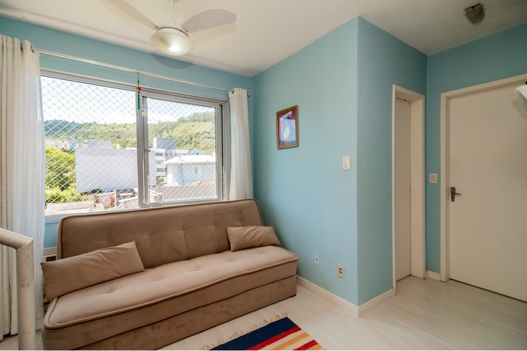 Cobertura à venda com 2 quartos, 95m² - Foto 1