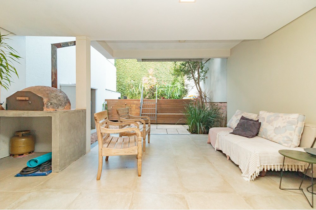 Casa à venda com 4 quartos, 310m² - Foto 24