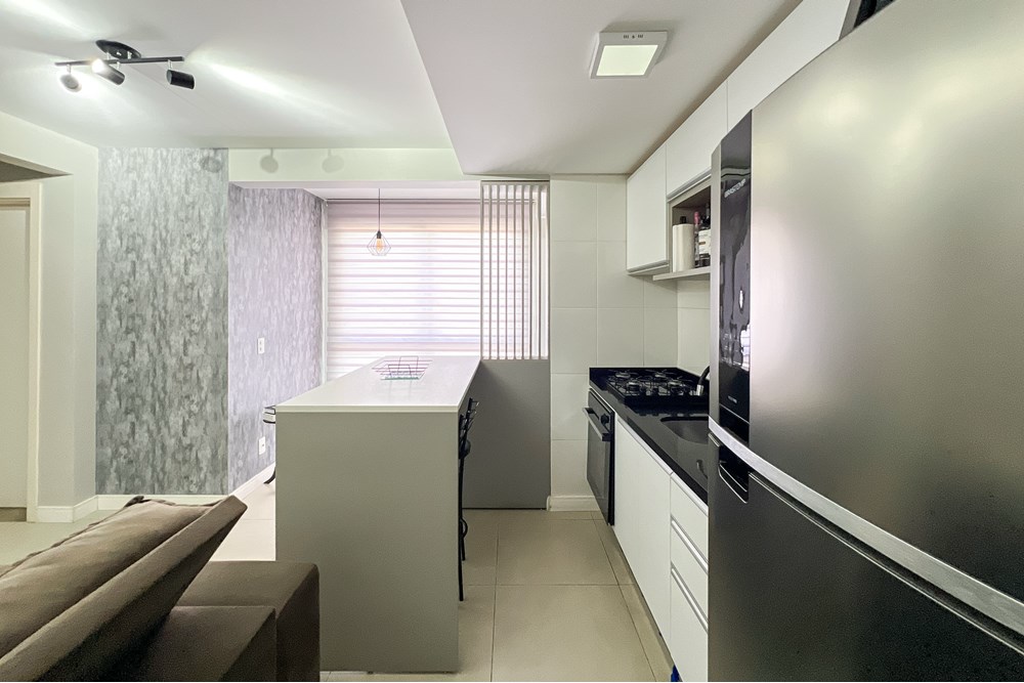 Apartamento à venda com 2 quartos, 48m² - Foto 25