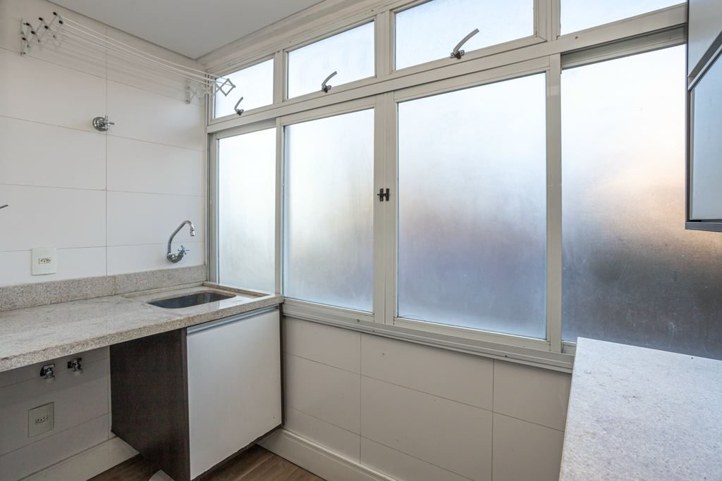 Apartamento à venda com 2 quartos, 69m² - Foto 20