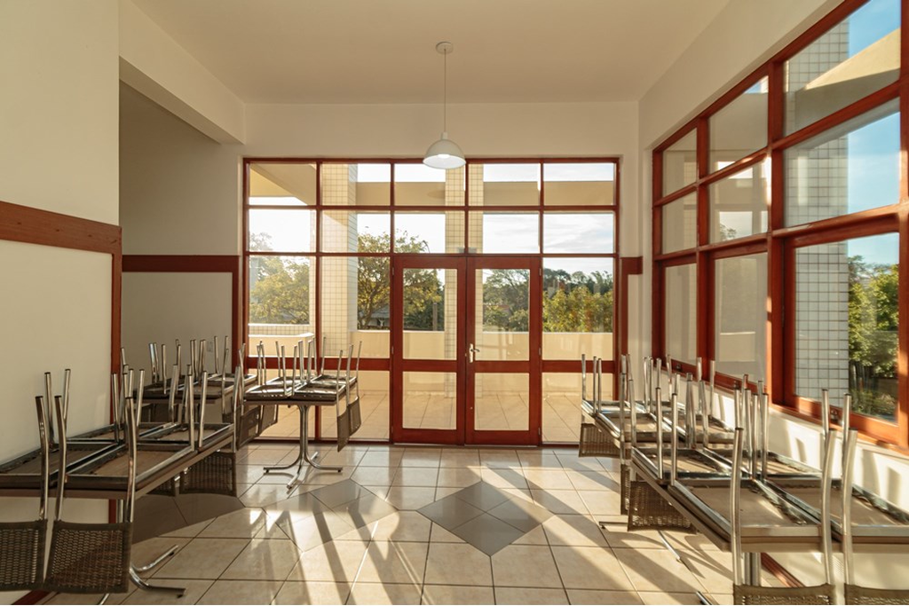Apartamento à venda com 2 quartos, 61m² - Foto 22