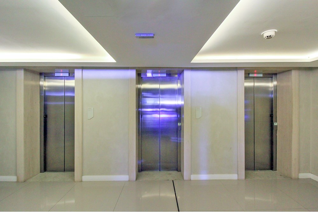 Apartamento à venda com 1 quarto, 57m² - Foto 5
