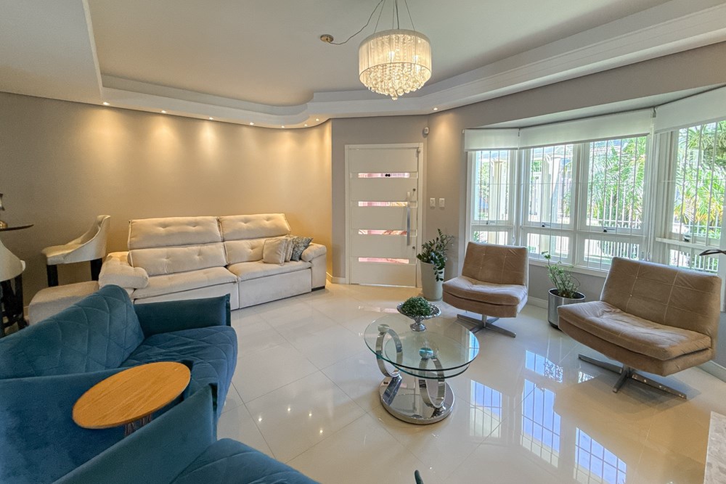 Casa, 4 quartos, 240 m² - Foto 44