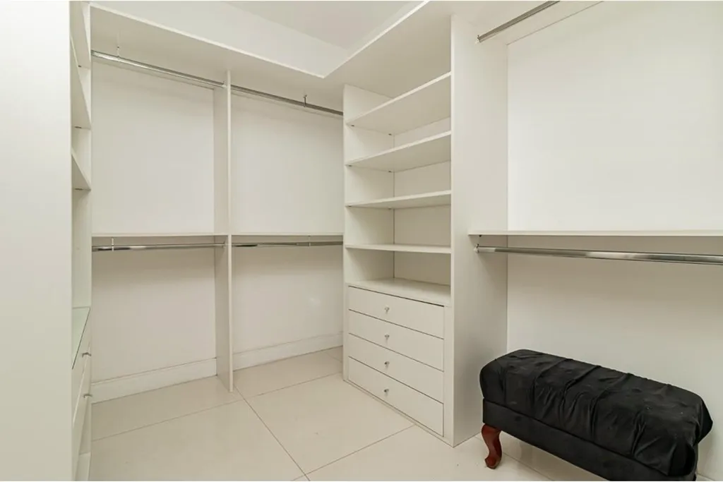 Casa, 4 quartos, 370 m² - Foto 19