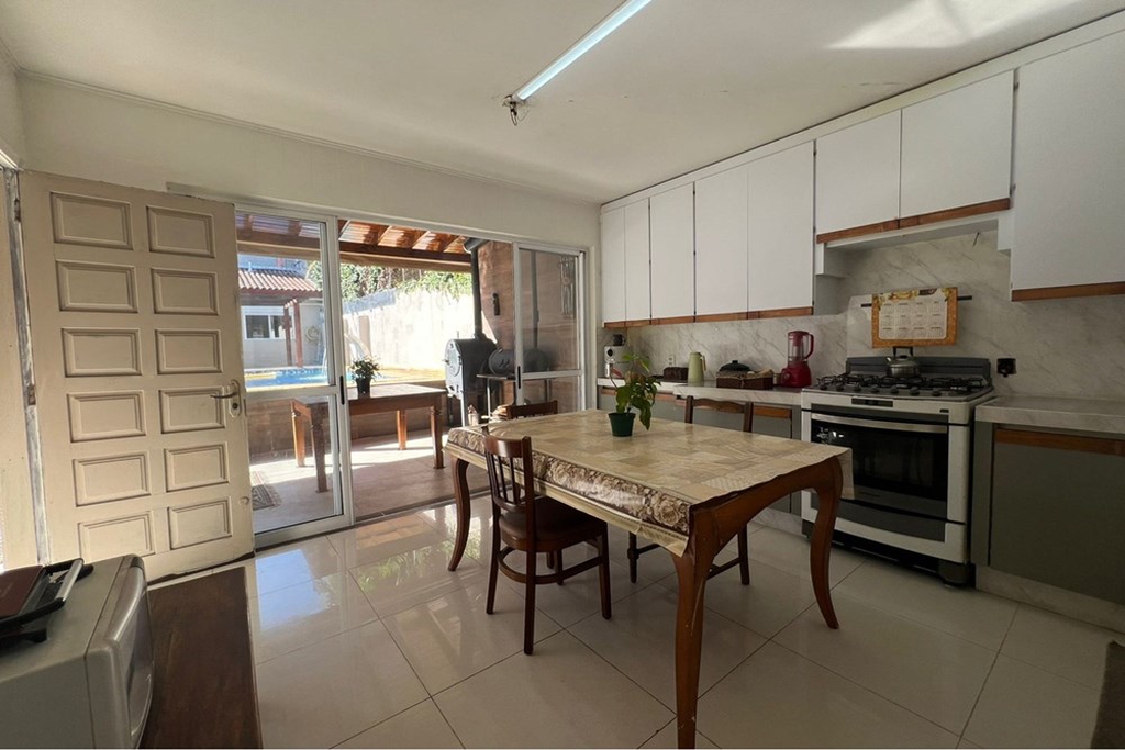 Casa, 4 quartos, 219 m² - Foto 8