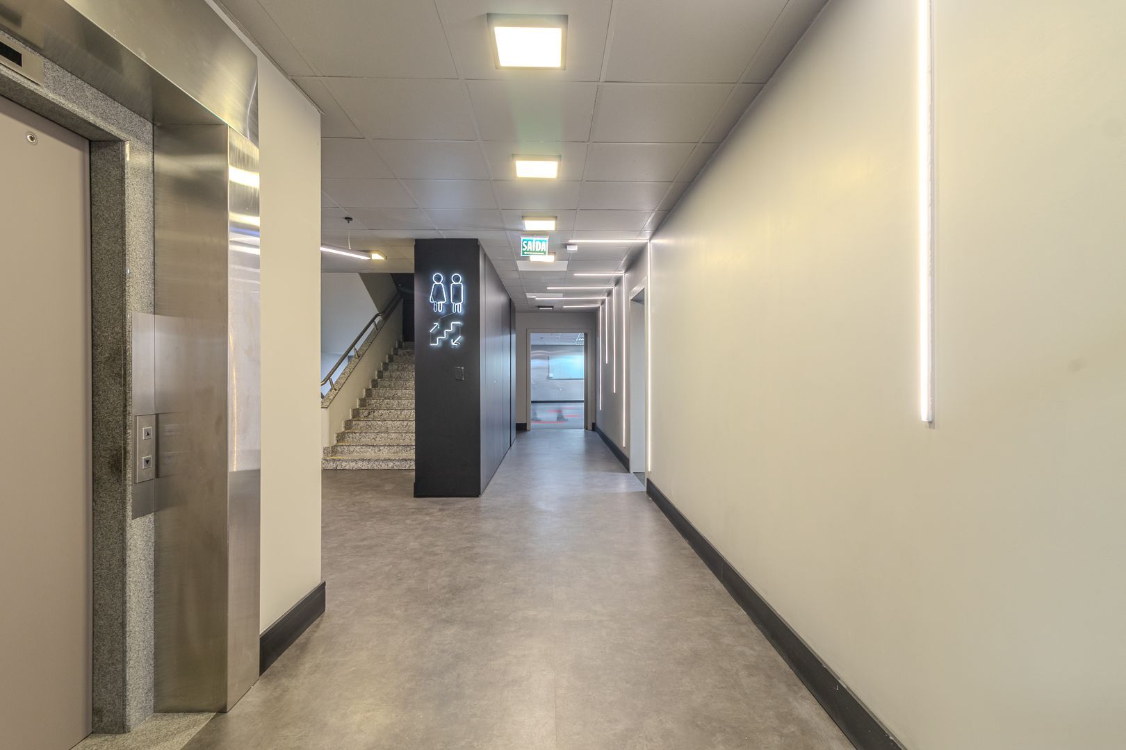 Prédio Inteiro para alugar com 4 quartos, 3451m² - Foto 48