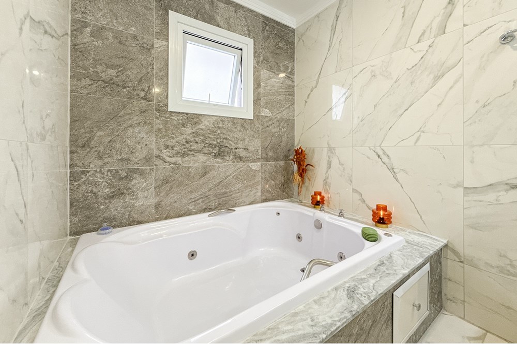 Casa à venda com 5 quartos, 194m² - Foto 52