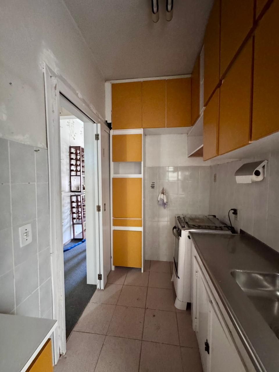 Apartamento à venda com 2 quartos, 56m² - Foto 11
