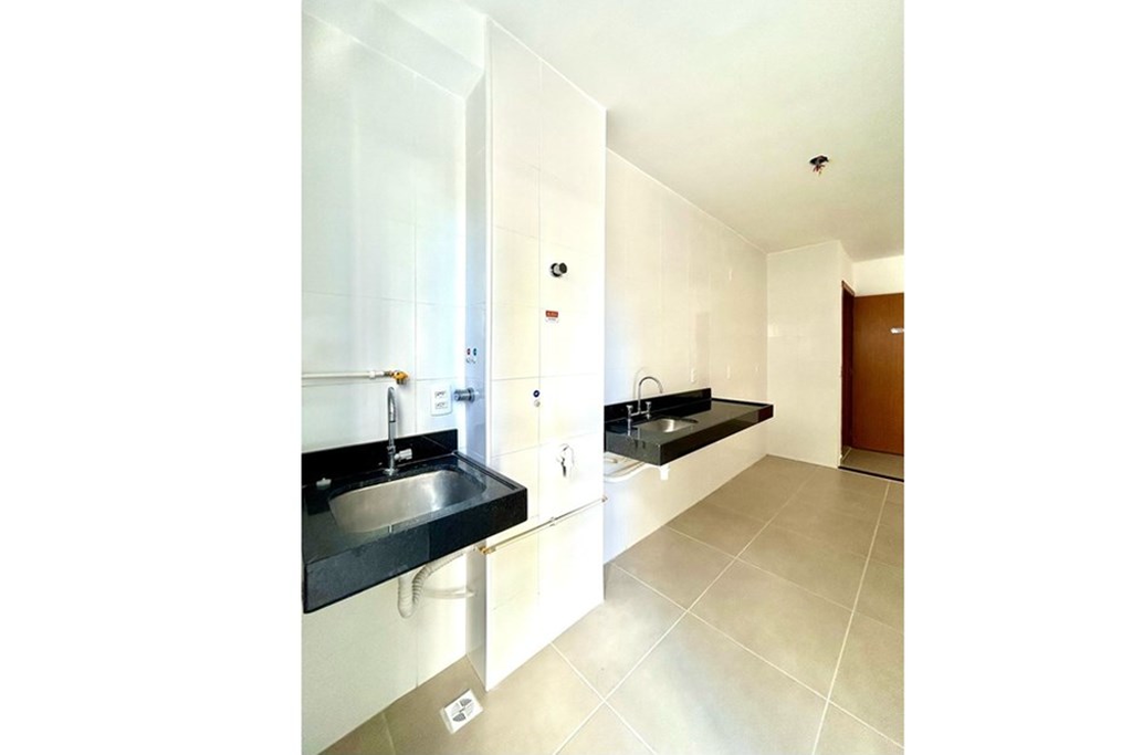Apartamento à venda com 2 quartos, 77m² - Foto 11